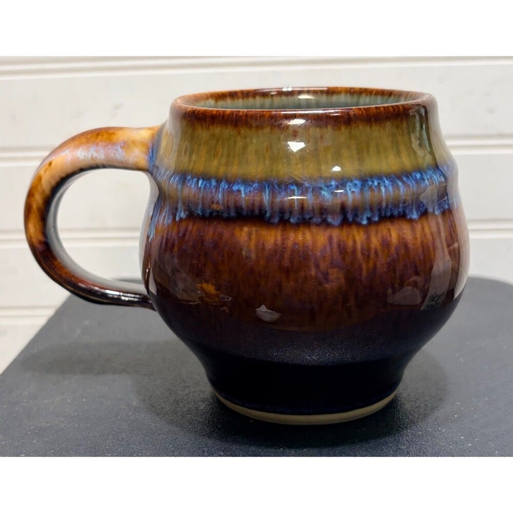 Bill Campbell Art Pottery tea coffee Mug Drip Glaze Blue Signed
